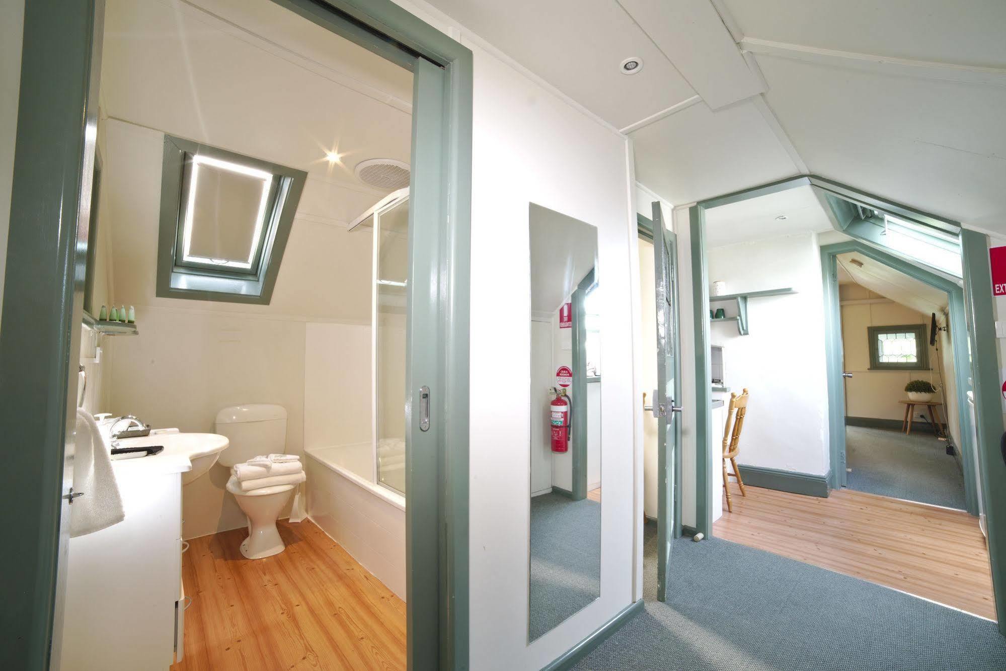 Ballarat Station Apartments ภายนอก รูปภาพ