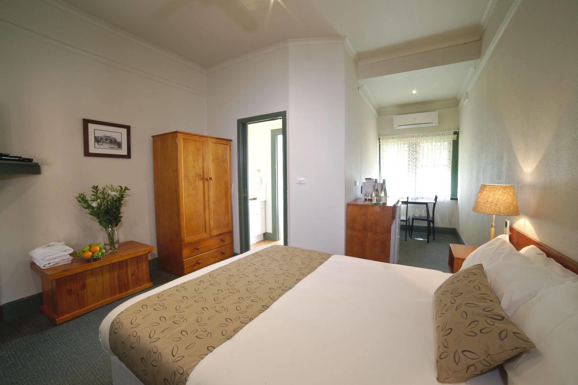 Ballarat Station Apartments ภายนอก รูปภาพ