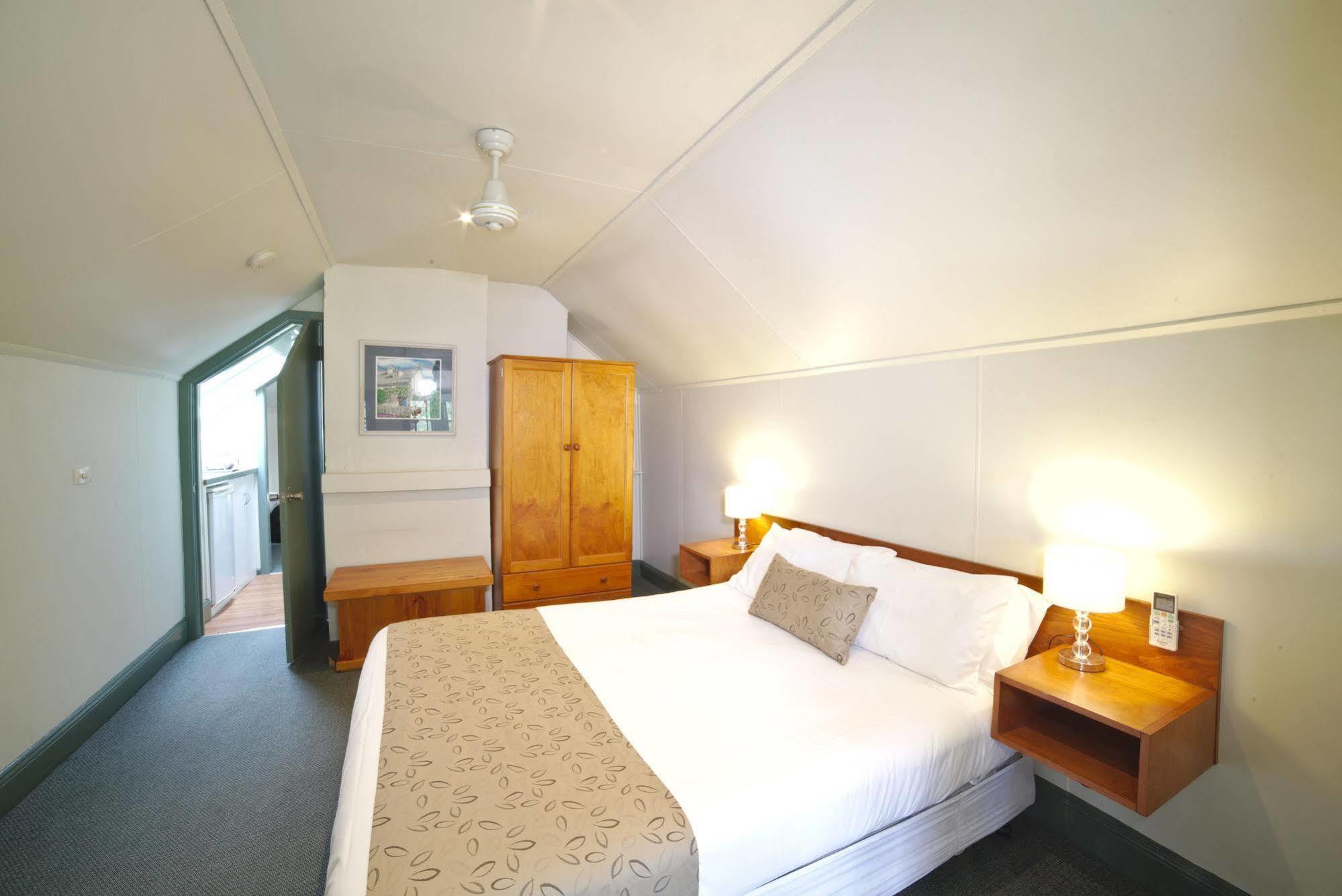 Ballarat Station Apartments ภายนอก รูปภาพ